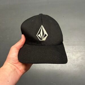Vintage Volcom stone black skater flexfit hat cap